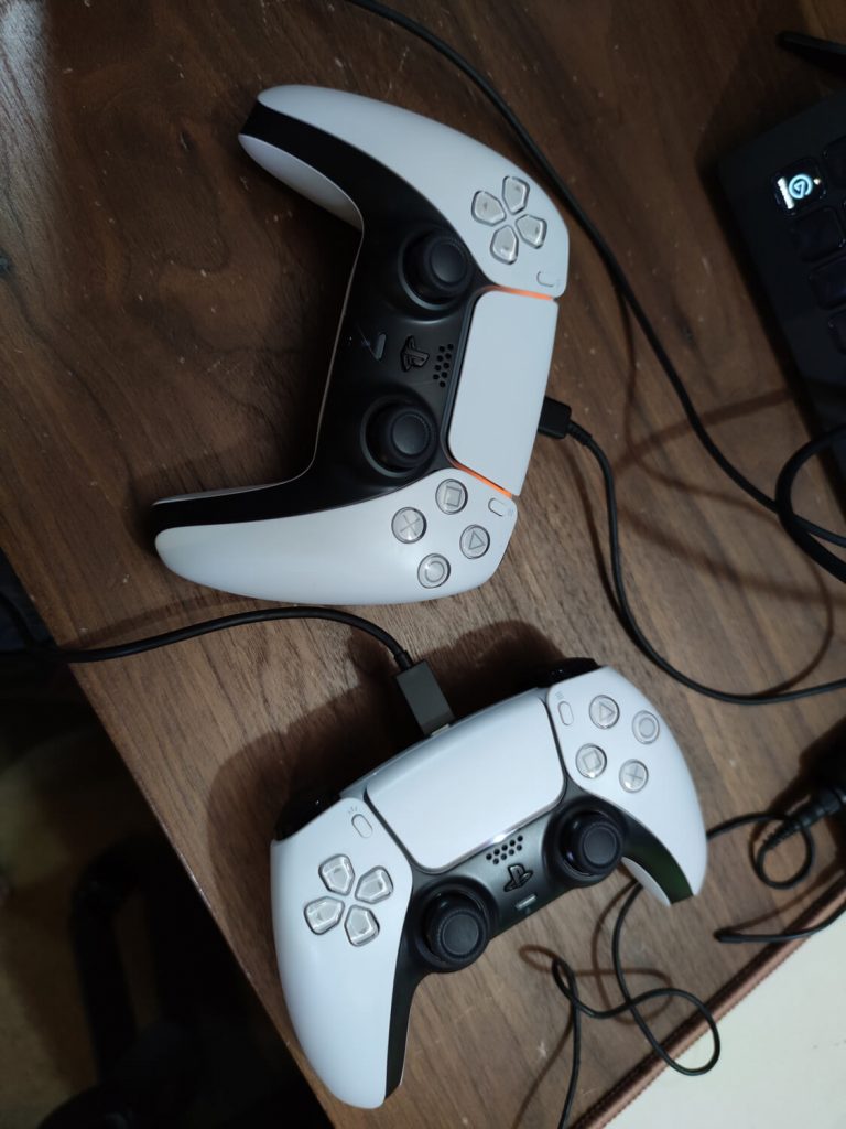 จอย DualSense wireless controller