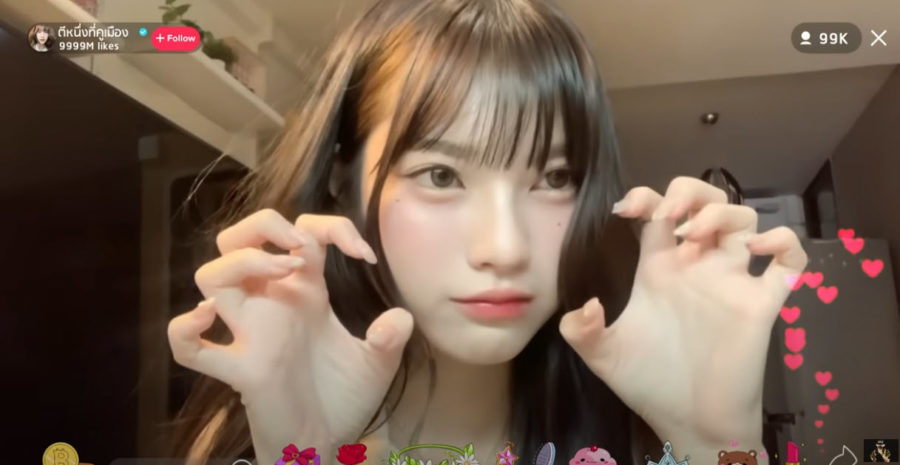 น้องพั้นรักแมว