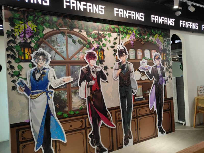 NIJISANJI EN x FanFans Cafe Thailand คาเฟ่ธีม “Mystic Aroma Café”