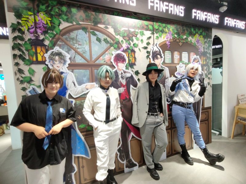 NIJISANJI EN x FanFans Cafe Thailand คาเฟ่ธีม “Mystic Aroma Café”