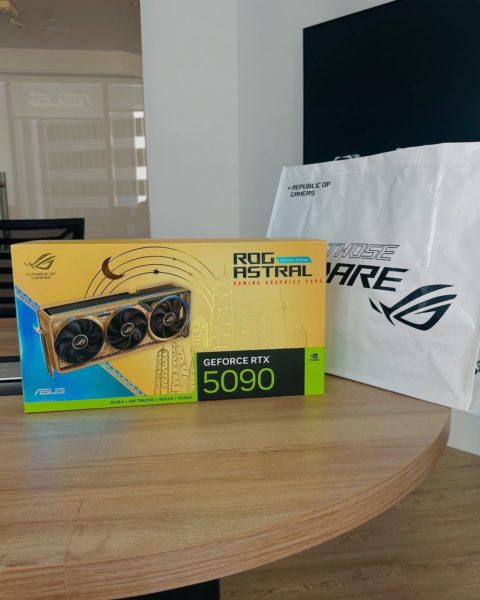 ASUS ROG Astral GeForce RTX 5090 Dhahab